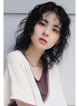 タリーゼ(TALISE) ゆる巻き大人ウルフ/アッシュブラック20代30代40代