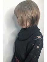 モルニ(MORNI)&nbsp;ショコラベージュ_マロンベージュ Aラインボブ かきあげ