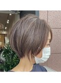 白髪活かしショート