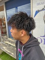 ティーワン 神埼店(T-one) ▼ツーブロック刈り上げ前髪ありハードツイストパーマ