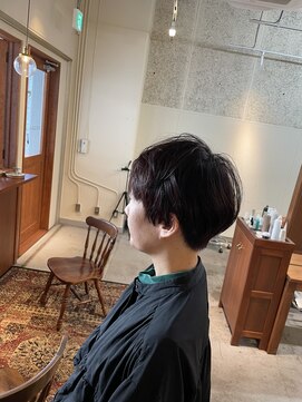 ニクラ ザ ブリンク(NICLA the blink) ショートボブ