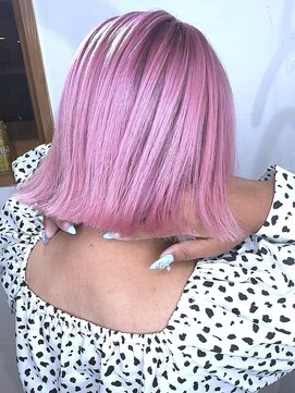 ブレイズヘアー(BLAZEhair) ホワイトピンク×ブリーチ４回