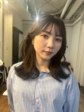 フェイバリットガーデン(favorite garden) 20代30代大人可愛いオリーブグレージュイメチェンレイヤーカット