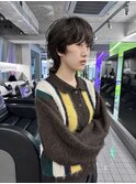 ショートマッシュウルフ黒髪レイヤーパーマ