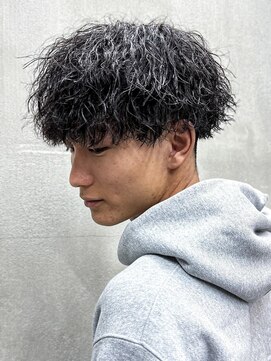 ダズルヘアーエイチ(DAZZLE hair H) ツーブロックツイストスパイラルパーマ