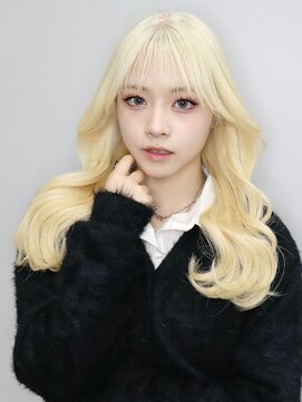 エクステ専門店あるじゃんすー 広島店 ホワイトブロンド