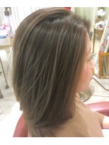 コトナ 越谷店 越谷で人気ミディアムカット×透明感カラーヘア×30代40代50代
