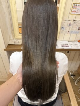 コージー リゾート バイ アンツ 茅ヶ崎駅前店(cozy resort by ANT'S) ミディアムヘア/暗めカラー/グランマッシュ/茅ケ崎