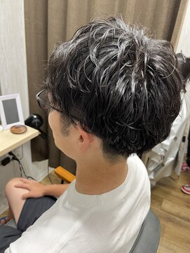 マッシュヘアー×緩めスパイラル
