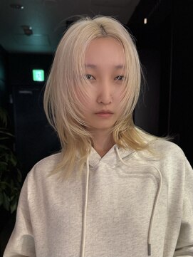 サンクマーケット 渋谷(cinq MARKET) レイヤーボブウルフボブミディアムレイヤー渋谷ブリーチカラー