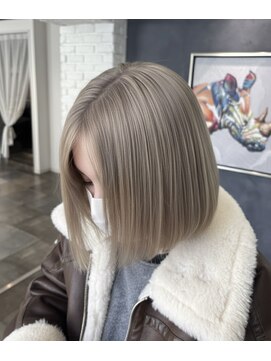 アミ ヘアー ガーデン(ami hair garden) 髪質改善トリ×シルバーベージュ×ワンレンボブ