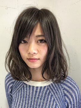 チェルシー 表参道 学生限定 ミディアムでパーマがかかりにくい髪の為のゆるパーマ