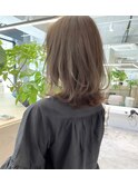 レイヤーカット　レイヤーボブ くびれヘア ミディアムヘア