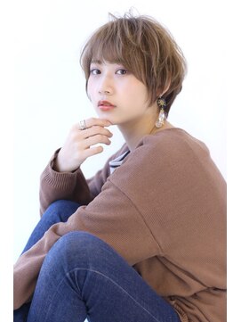 オーロ(ORO) ブラウンジュカラー／マッシュショート