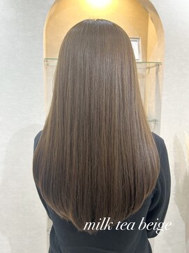 カラークチュール(Color Couture) レイヤーロング/髪質改善/ミルクティーベージュ/オージュア