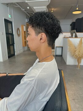 リイチ(LIICHI) メンズショートカット + パーマ