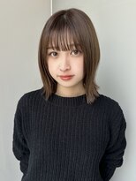 トリッカ シブヤ(TRICCA SHIBUYA)&nbsp;こなれミディミディアムヘア切りっぱなしボブくびれヘア10代20代