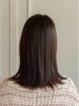 ヘアアンドリラクゼーション シャッセ(Hair&Relaxation SASE) ミディアムスタイル