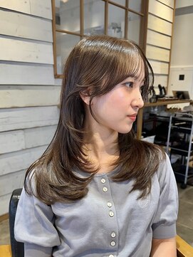 ラボヌール ヘアー エクラ(La Bonheur hair eclat) オリーブカラー×レイヤーカット