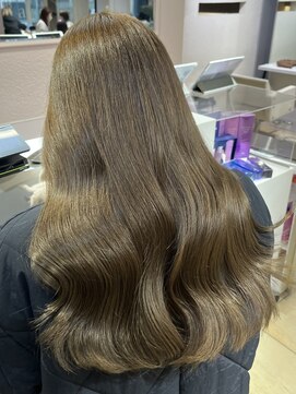 ユーフォリア 新宿店(Euphoria) オリーブベージュ/赤み消しカラー/Aujuaトリートメント