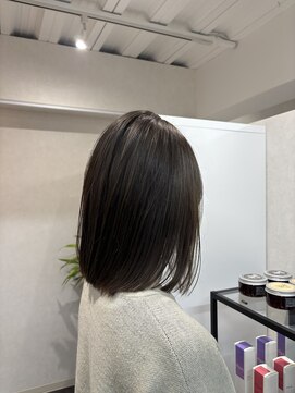 ハク(HAKU) グレージュカラー