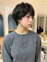 ロマリア(Lomalia)&nbsp;ショートパーマヘア[表参道/原宿/ダブルカラー/ケアブリーチ]
