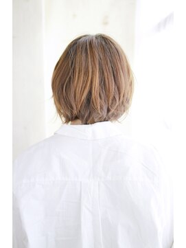 シュシュット(chouchoute) 吉祥寺ヴェールウェーブブルージュ美髪似合わせカットアシメ/038