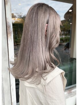 ユナイテッドビューティー 金沢(UNITED BEAUTY) ミルクティーブリーチ