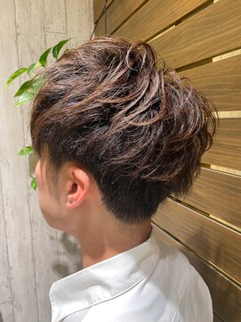 ヘアサロン フラット(hair salon flat) 無造作ショートレイヤー刈り上げツーブロックマッシュ