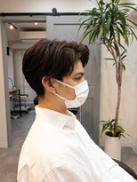 ラカトッカ(LAKA TOCCA)&nbsp;刈り上げツーブロセンターパート