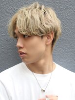 ブゾン(buZon)&nbsp;【buZon ブゾン】波巻きツイスパマッシュパーマ☆センターパート