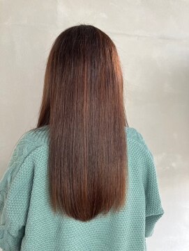 フェアリーテール 高坂店 ダメージレスな美髪縮毛矯正でサラツヤロング