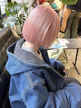 ペールピンクのタッセルボブ/ケアブリーチ