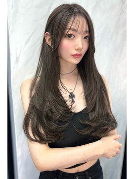 リア 大阪梅田(Ria) アッシュカラーザクザクレイヤーカット 【韓国ヘア 大阪 梅田】