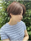 ハンサムショート レイヤー 大人カット ベージュカラー