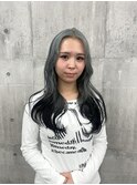 スモーキーグリーン × 裾カラー黒