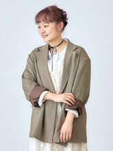 stylist*rena*ダメージレスなブリーチカラーとぱっつとボブが得意*魅力を引き出す垢抜けカラーもお任せ