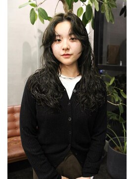 ニール 名古屋 伏見 丸の内(NEELU) ニュアンスパーマ癖毛風パーマオリーブベージュ