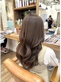 巻き髪艶カラー
