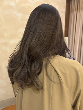 ビュートリアム265(BEAUTRIUM 265) ★ロングレイヤー オリーブベージュ 大人可愛いくびれバング銀座