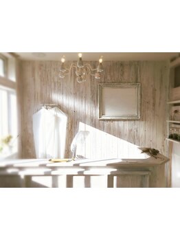 癒しの隠れ家サロン＊白を基調としたこだわりの店内で、あなただけの落ち着いたsalon timeをお過ごし下さい