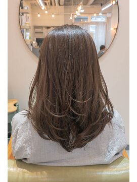 ロウバイレボ 柏(lou by revo) ミディアム/韓国風/レイヤーカット/顔回りカット/柏駅