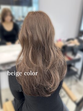 フォンズ(FONS) ベージュカラー　オリーブベージュ　透明感カラー