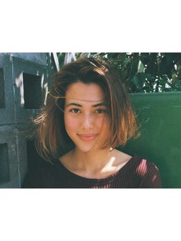 おしゃれを楽しみたいけど朝は時短したい方に◎伸びてもキレイが続くカット。忙しい大人女性から圧倒的支持