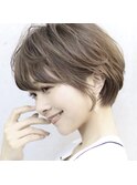 ショートボブ
