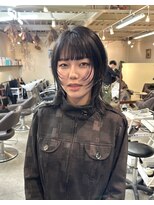 ヒカリス 東三国(HIKARIS)&nbsp;ウルフカット/おしゃれウルフ/ブルーブラック/暗髪/黒染め