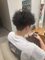 リノ(LINO)&nbsp;刈り上げショート　パーマ　新田辺　三山木美容室