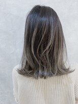 ムウ 難波(MOU)&nbsp;バレイヤージュグレージュカラーボブウルフココアベージュ