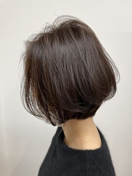 ベロ(bello) くびれショートボブ