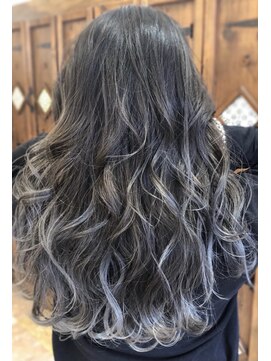 グランアージュ 柏西口店(grandage) バレイヤージュ×ネイビーブルー/ナチュラルパーマ 柏グランｃ